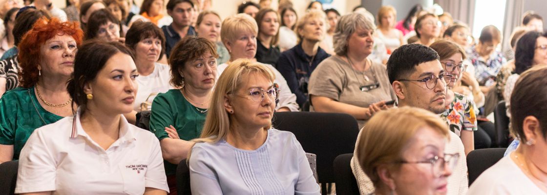 «Амбулаторный вечер с профессорами» в УФЕ