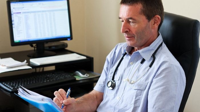 Минздрав напомнил регионам об этапах перехода на использование клинических рекомендаций